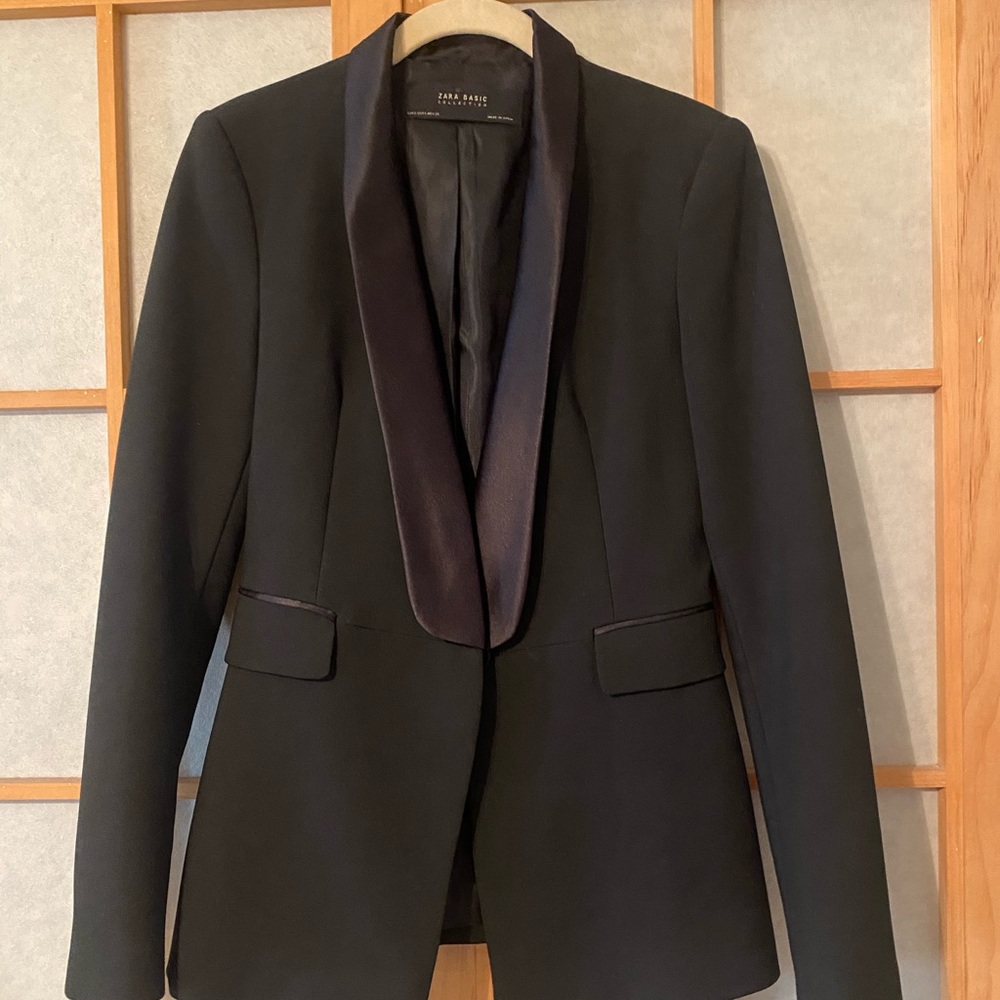 Zara Tuxedo Blazer